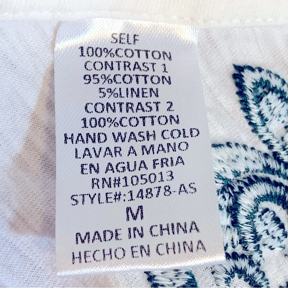 Altar’d State Embroidered Boho Cropped Halter Top Size M - Image 10