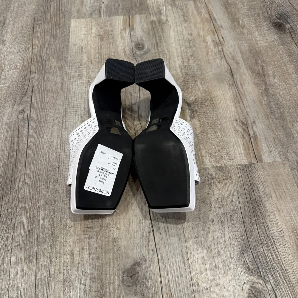 Jeffrey Campbell  Women's Caviar Laser Cut Platform Slide Sandal NEW Size 9 - Image 5