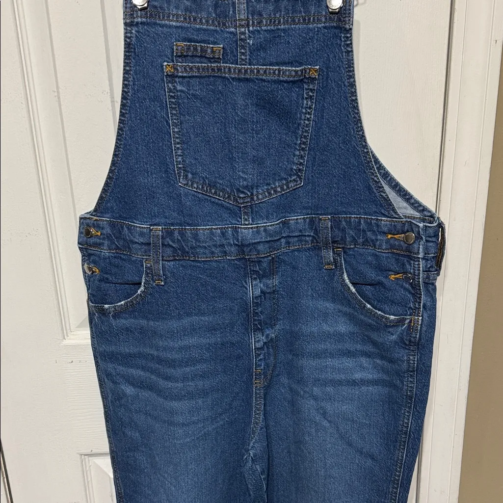 Universal Threads Universal Thread Blue Denim Overalls - Image 4