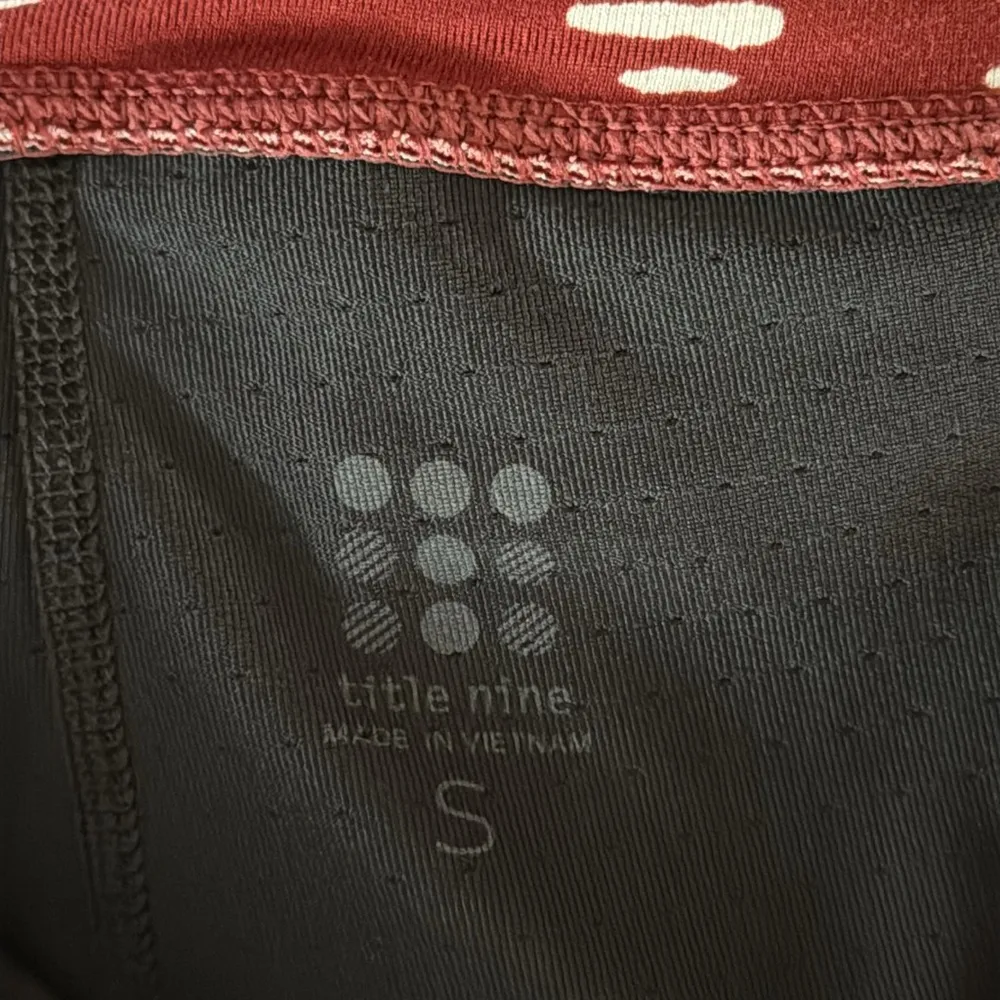 Title nine Breakthrough Skort Sea Triangle - Mikado - Image 10