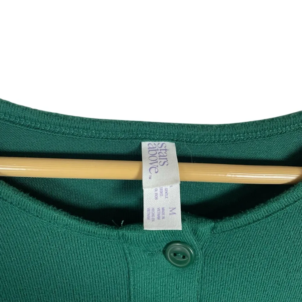 Stars Above Women’s Cozy Henley Pajama Set in Green Size M - Image 4