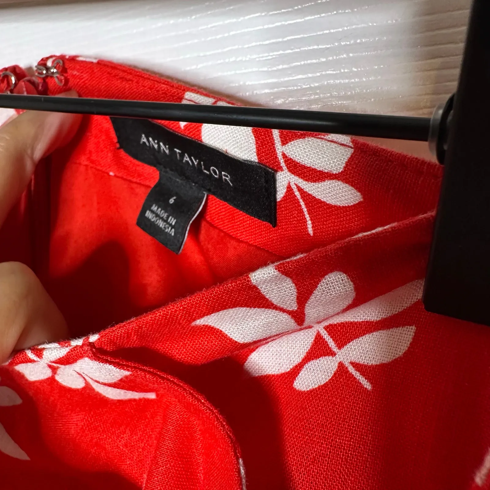 Ann‎ Taylor Linen Blend Red Leaf Print Sarong Skirt Size 6 - Image 6