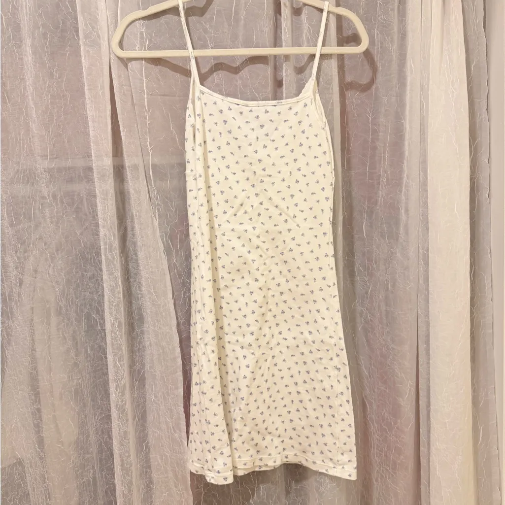 Brandy Melville Floral Summer Dress - Image 2