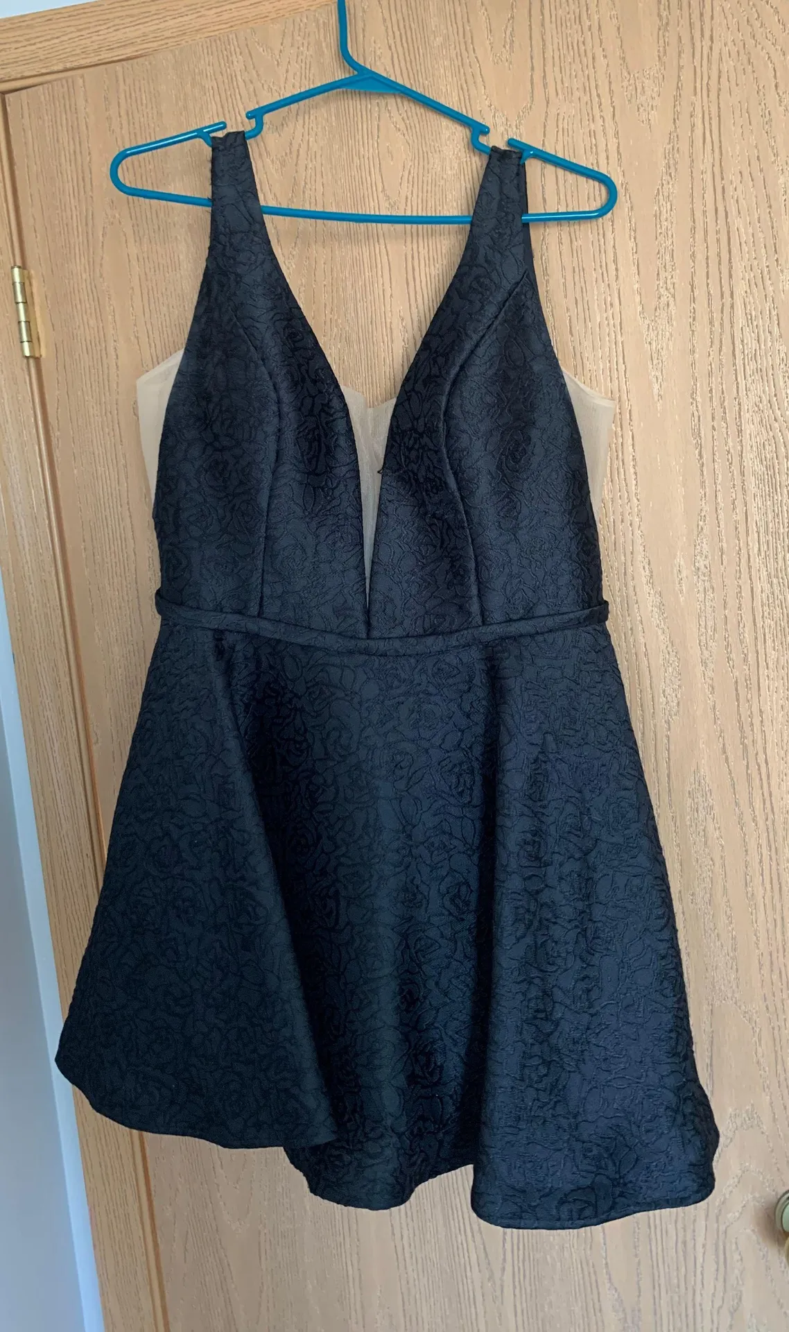 Lucci Lu Black Homecoming Dress - Image 3