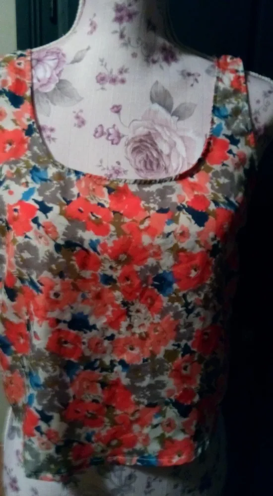 Forever21 M Orange Floral and Lace Silk Crop Top - Image 5