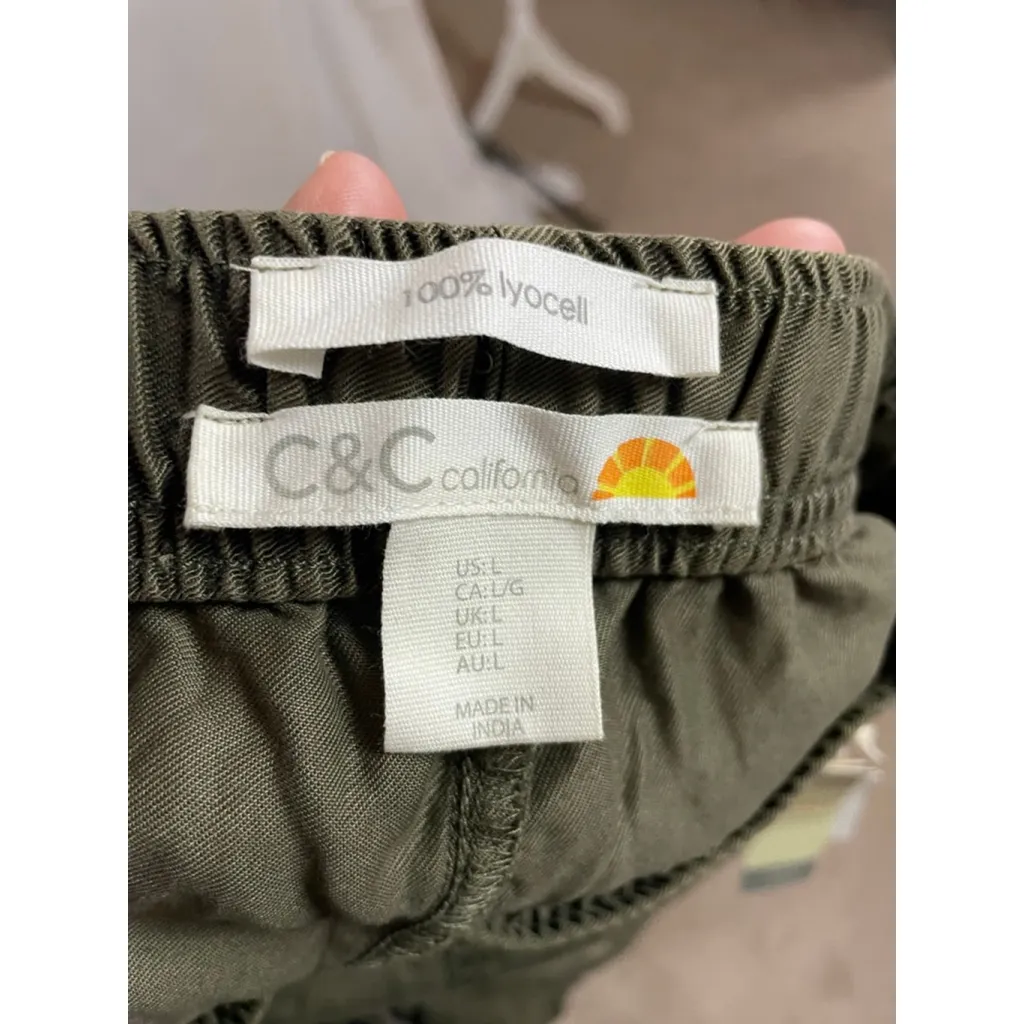 Women's C&C California Olive Green Cargo Joggers L - Image 4