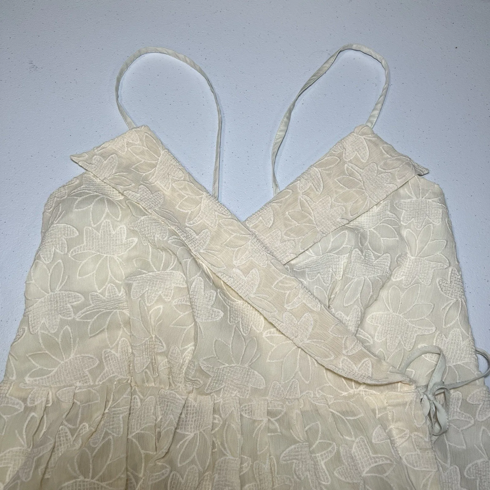 Madewell Embroidered Pleated Wrap Dress Size Small‎ Midi Length - Image 4