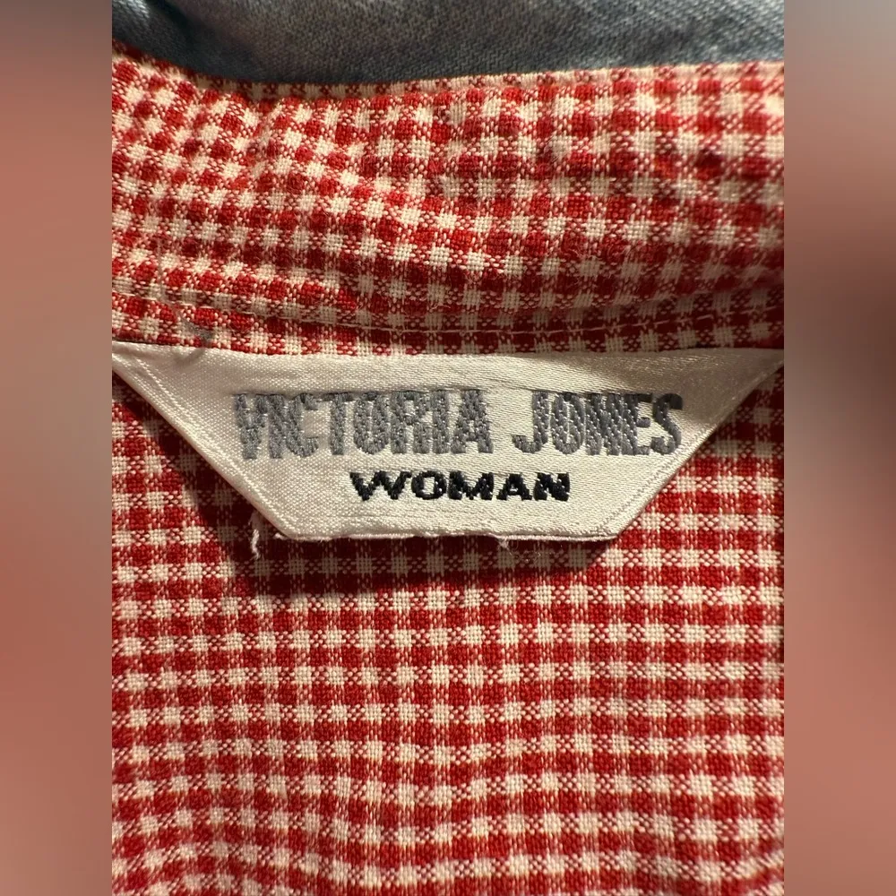 victoria jones 90s embroidered gingham button down front long sleeve size 18w/38 Red - Image 4