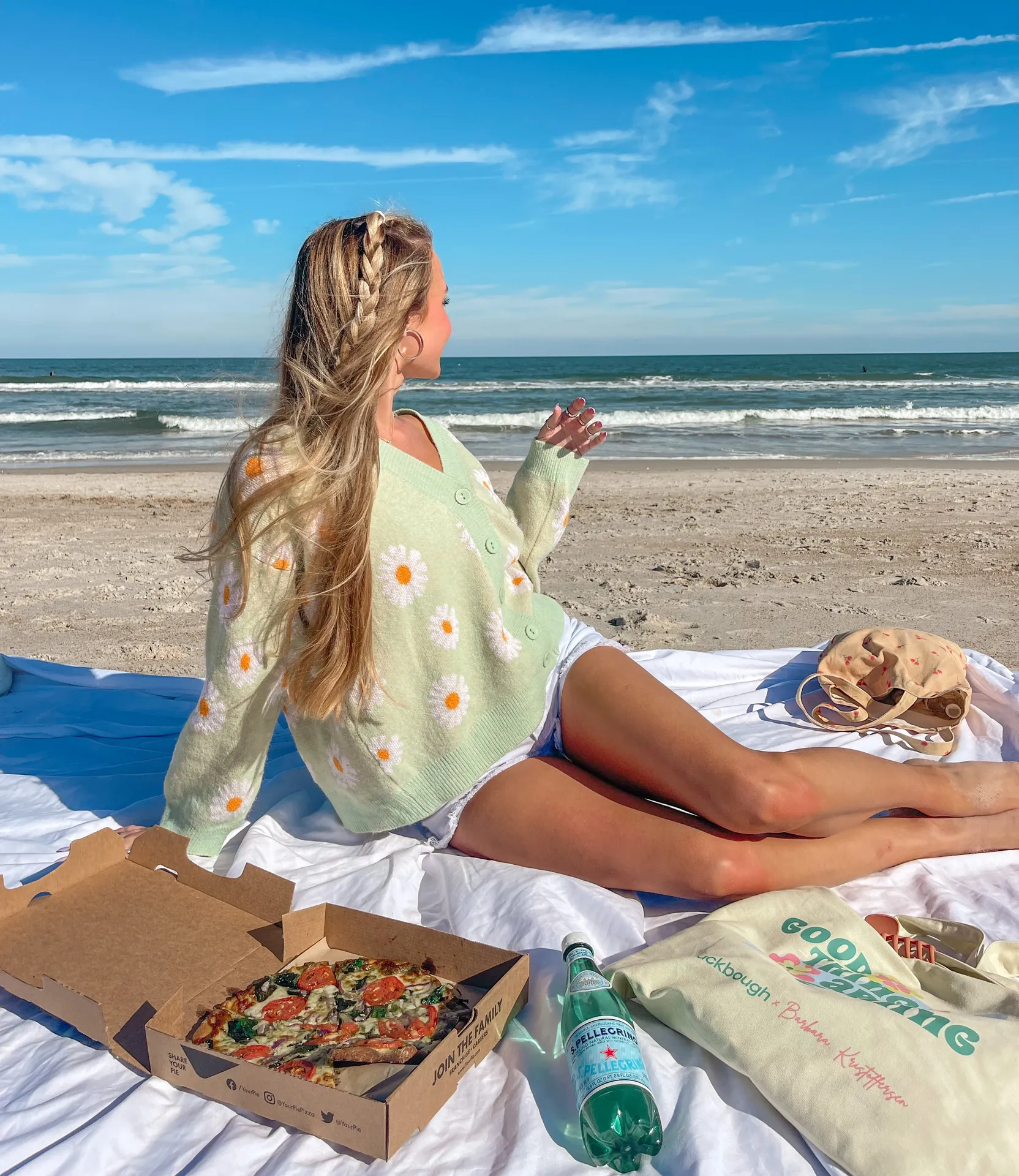 Beginning Boutique Flower Daisy Sweater - Image 2