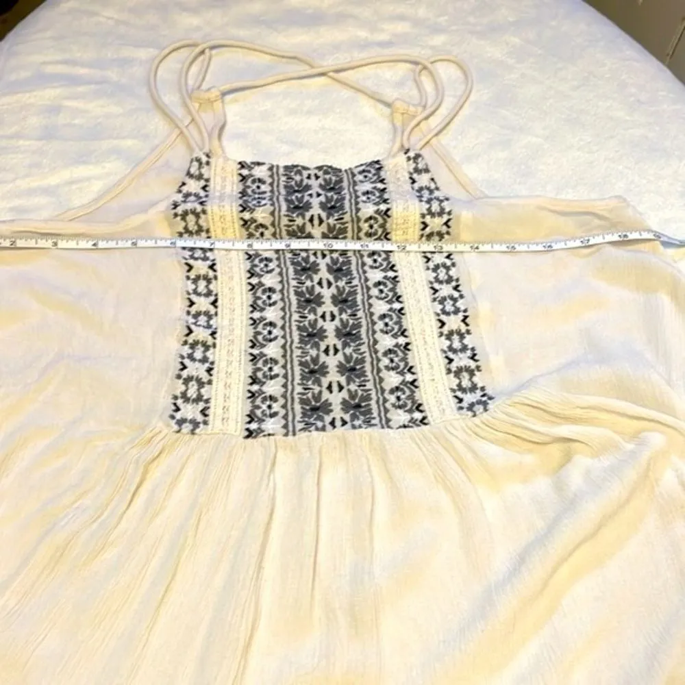 Abercrombie & Fitch- Boho Cream Flowy Embroidered Halter Criss-Cross Top- Size S - Image 7