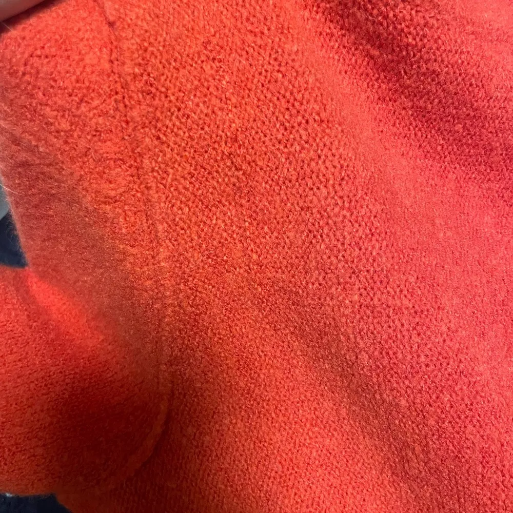 Small Anthropologie orange sweater - Image 4