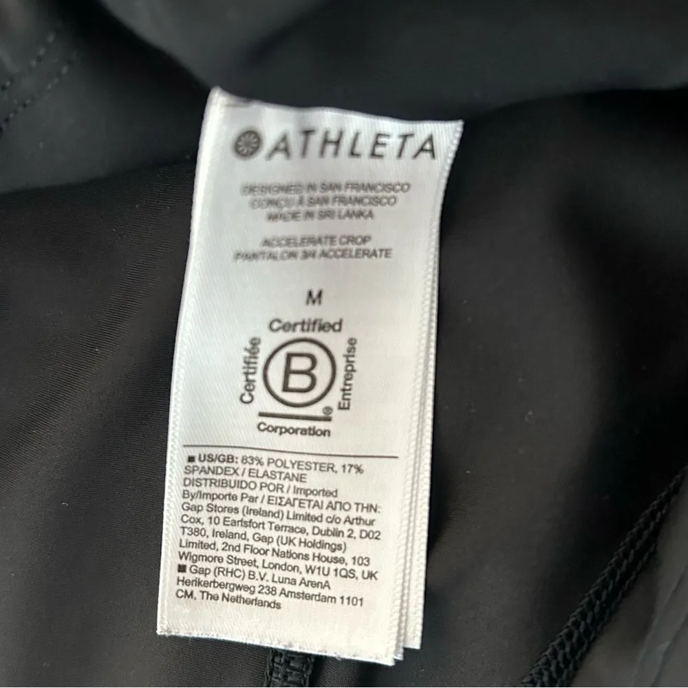 Athleta accelerate crop pant Sz M - Image 11