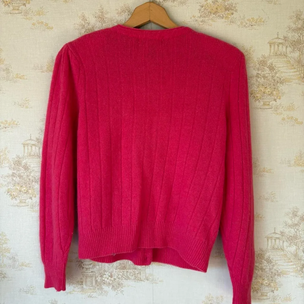 Vintage hot pink angora lambswool cableknit pearl button cardigan sweater - Image 3