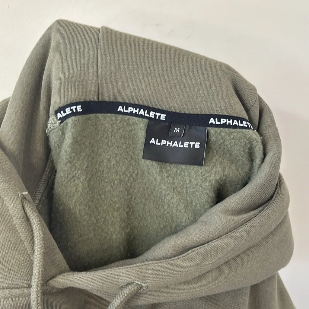 Alphalete Tactical Army Cropped Hoodie Size Medium - Image 10