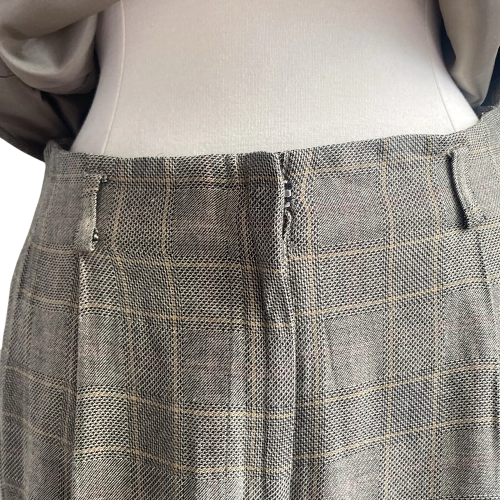 VINTAGE DAVID BROOKS Plaid Suit Women’s Size 10 Tan Glen Plaid Vest Trouser - Image 8