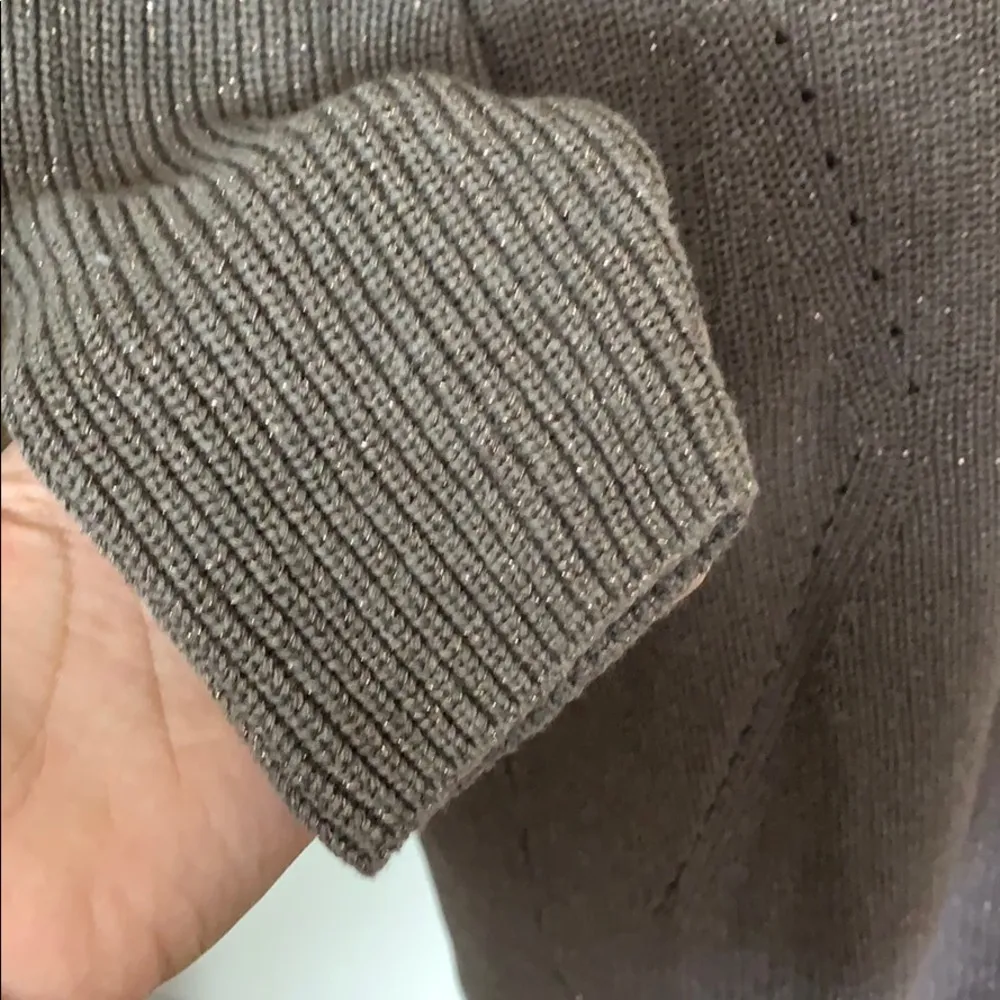 EXPRESS  • vneck oversized metallic thread sweater - Image 5