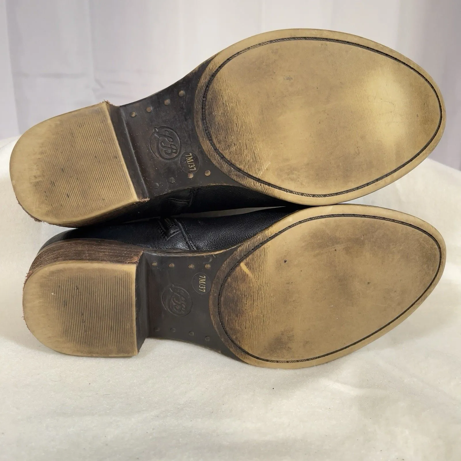 Lucky Brand Bardon 2 Ankle Bootie Stacked Heel Boots Black Leather Women’s 7 M - Image 6