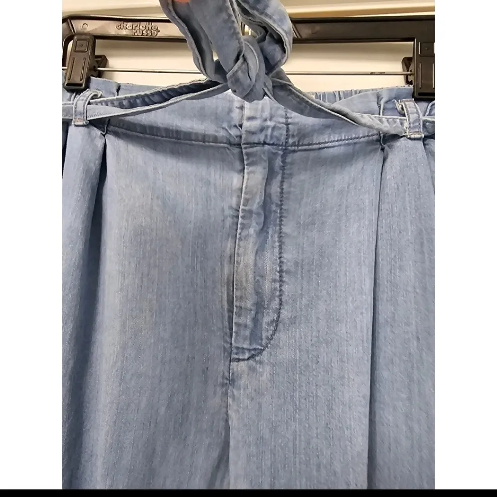 Cartonnier Anthropologie Women's Jeans Pleated Straight Size SM Tencel Chambray - Image 7