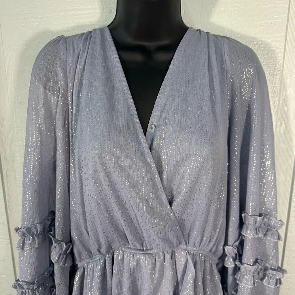 Entro  Women’s Lavender  Romper Size Medium EUC - Image 6