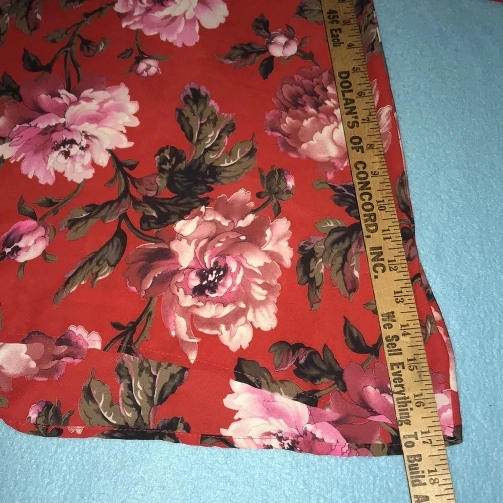 WEST KEI floral red blouse puffy balloon long sleeves v-neck hi-low NEW size S - Image 6