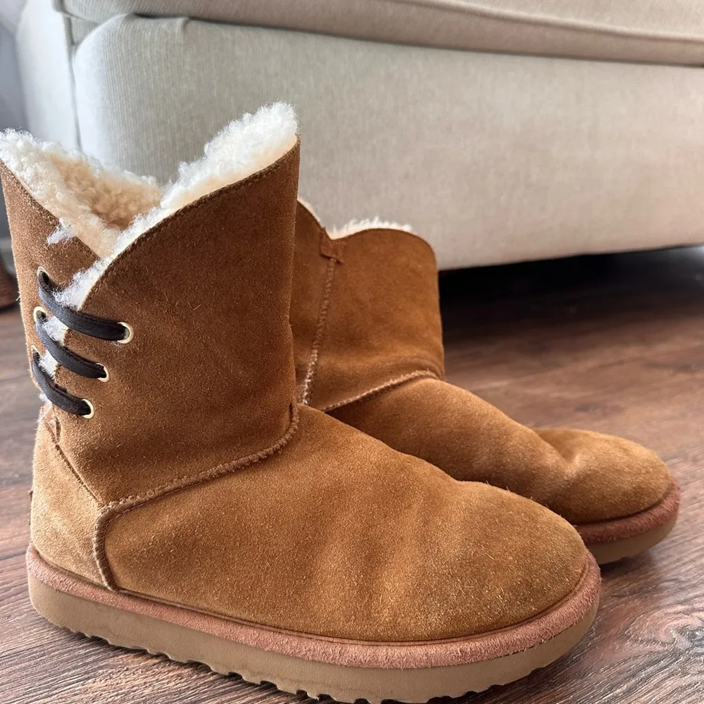 Ugg Constantine Boots Women’s US 8 - Image 2