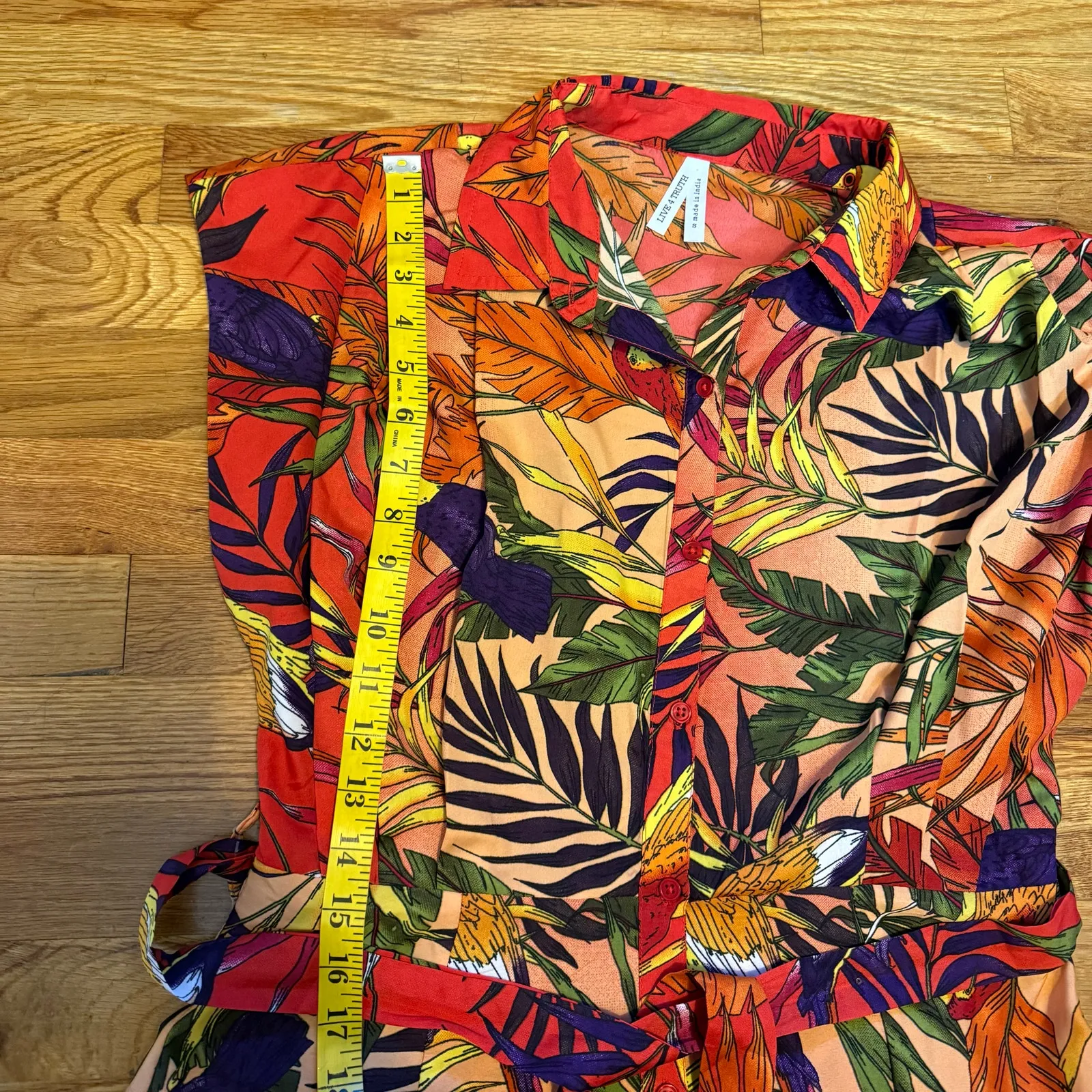 Live 4 Truth Women’s Small Red Green Tropical Midi Dress Palm Leaf Toucan Vaca - Image 5