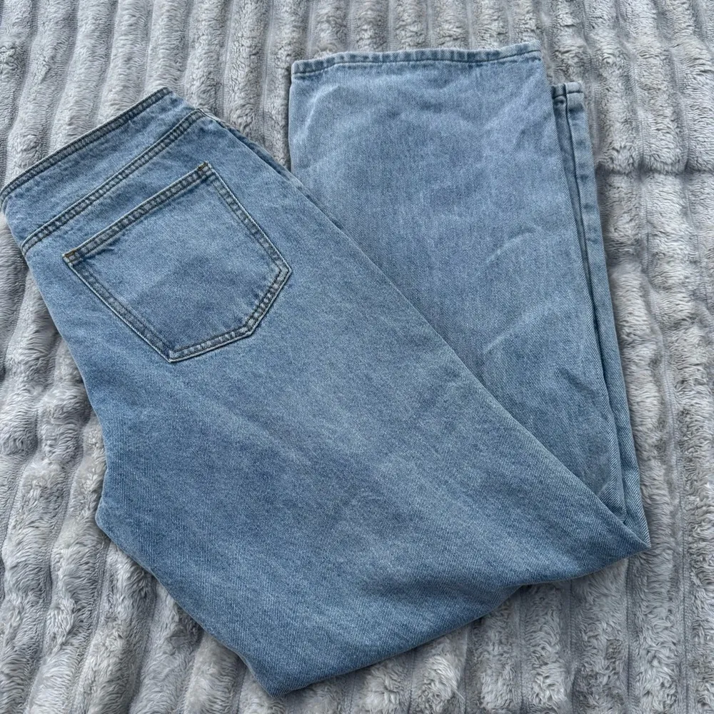 Edikted Spitze Pullover Light Blue Jeans L - Image 2