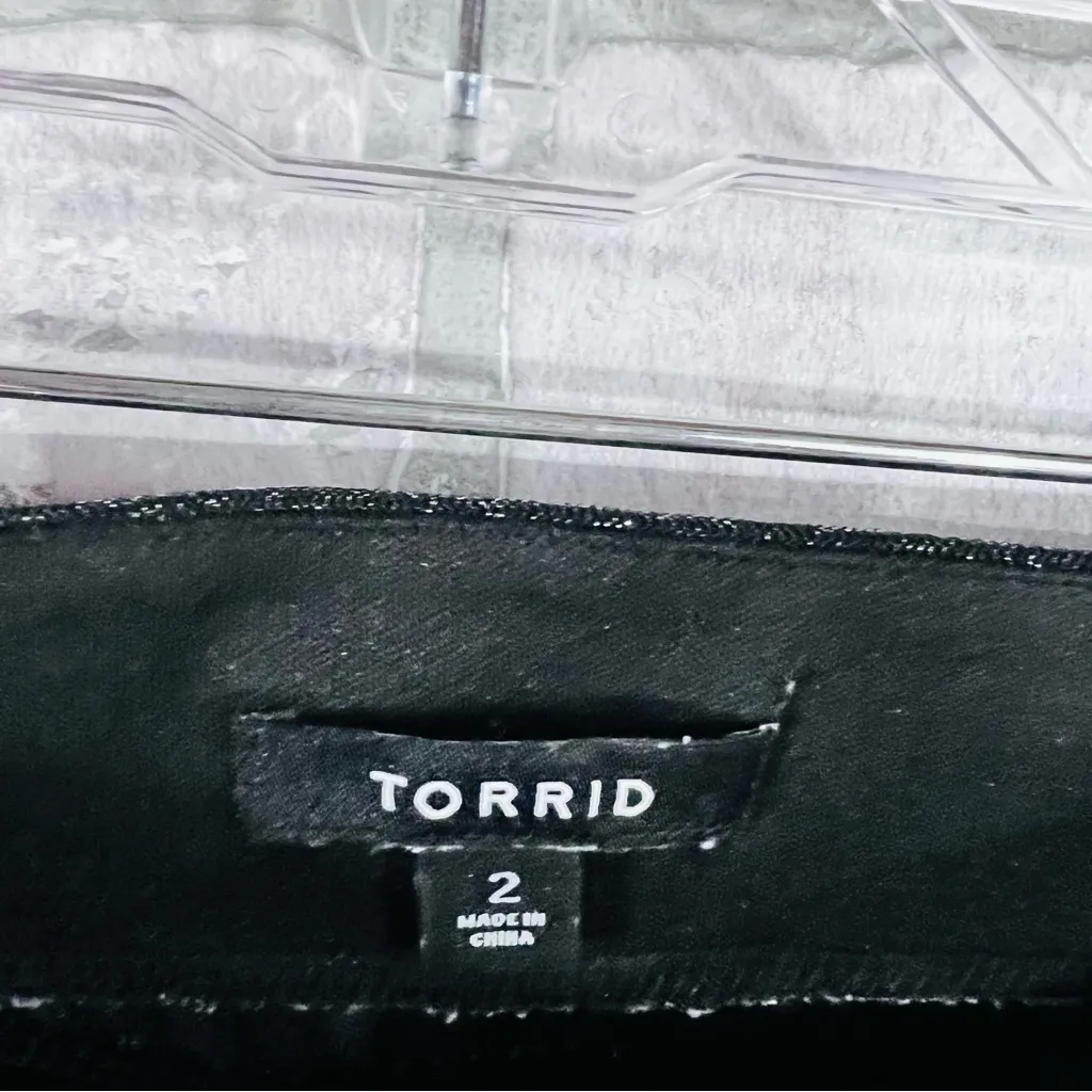 Torrid At The Knee Glitter Knit Cinched Bodycon Skirt in Black Size 2 - Image 11