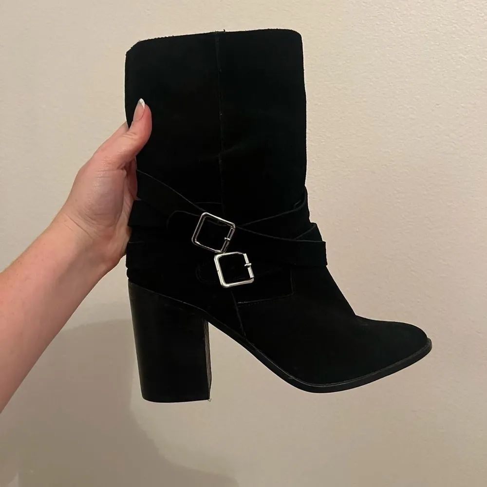 Chelsea & Violet Vicki Black Suede & leather Ankle Boots​ - Image 3