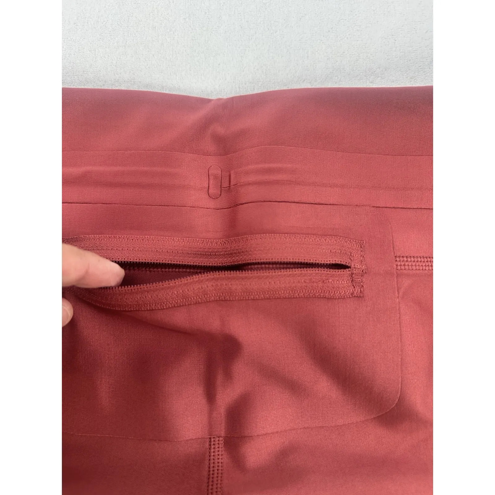 NIKE Women's Size Small Biker Shorts Compression Red Running - Image 7