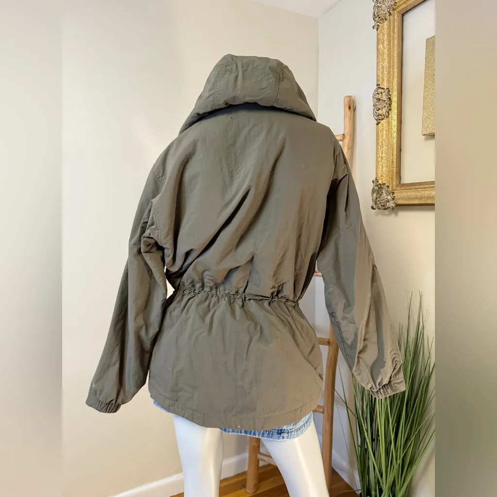 Eddie Bauer winter waterproof fleece lined cinched vintage green jacket large - Image 7