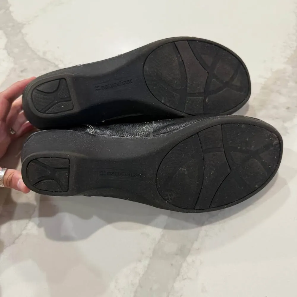 Naturalizer Shane Leather SlipOn Loafer Block Heel Womens 11M Dark Brown Stretch - Image 9