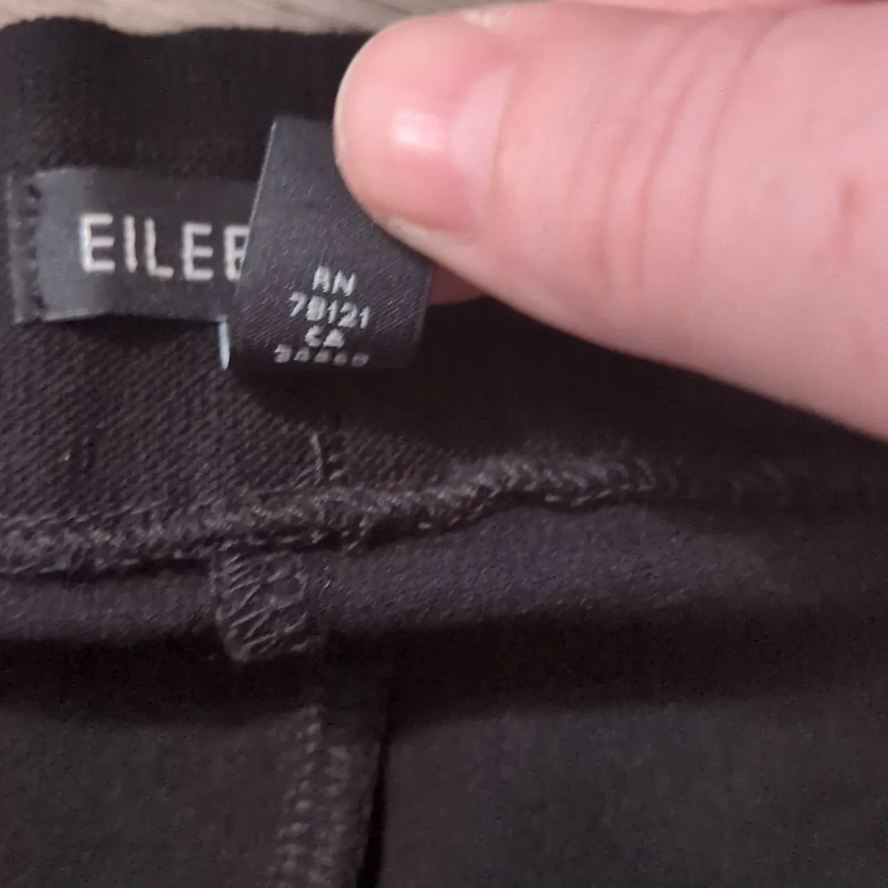 Eileen Fisher Black Viscose Blend Pull On Pants Size Medium - Image 4