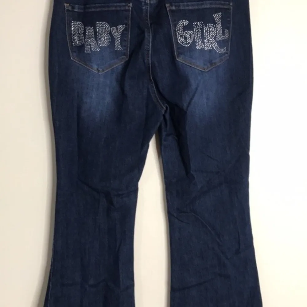 S.O.N.G. Fit n Flare Button Fly Jeans with baby girl in gems on back size 30 - Image 10