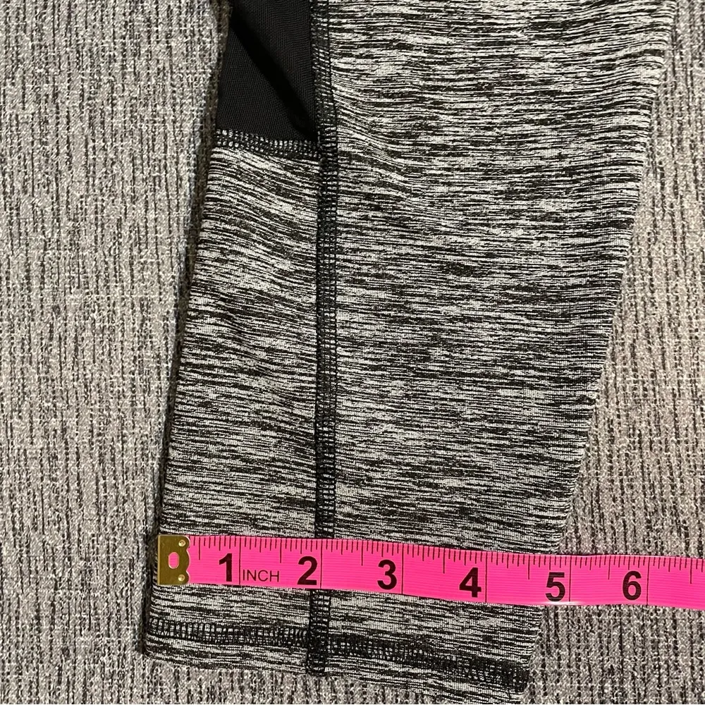 Hollister Sport Leggings - Image 13