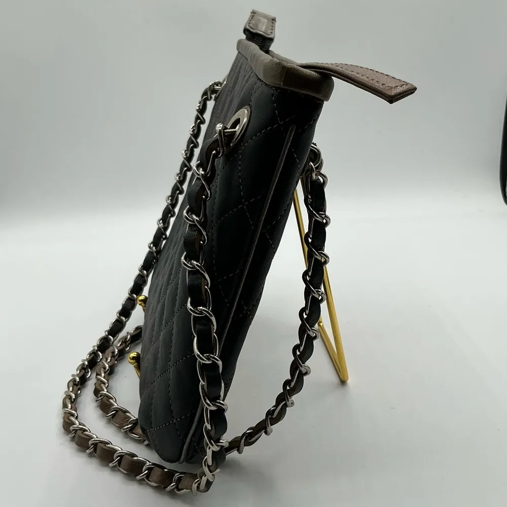 A Very Rare HTF Beautiful Mywalit Multicolor Crossbody Handbag Black - Image 3