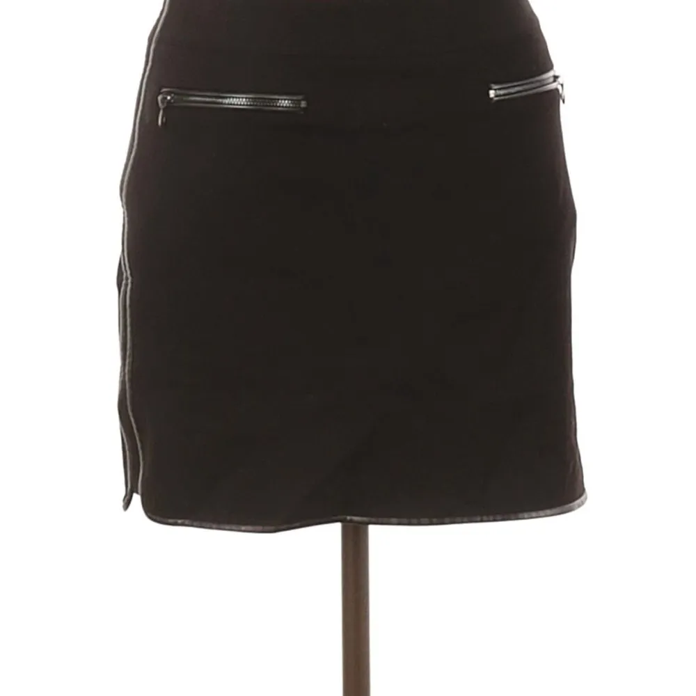 WHBM Black Faux Leather Trimmed Skirt sz 6 - Image 2