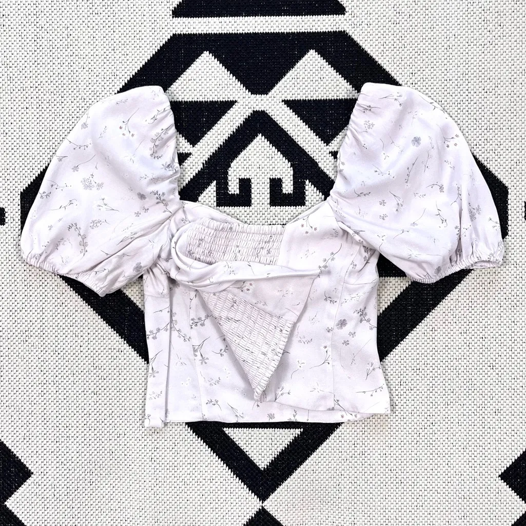 Wilfred Novella Floral Short Sleeve Bustier Blouse in Vin Gris - Ardoise Small - Image 8