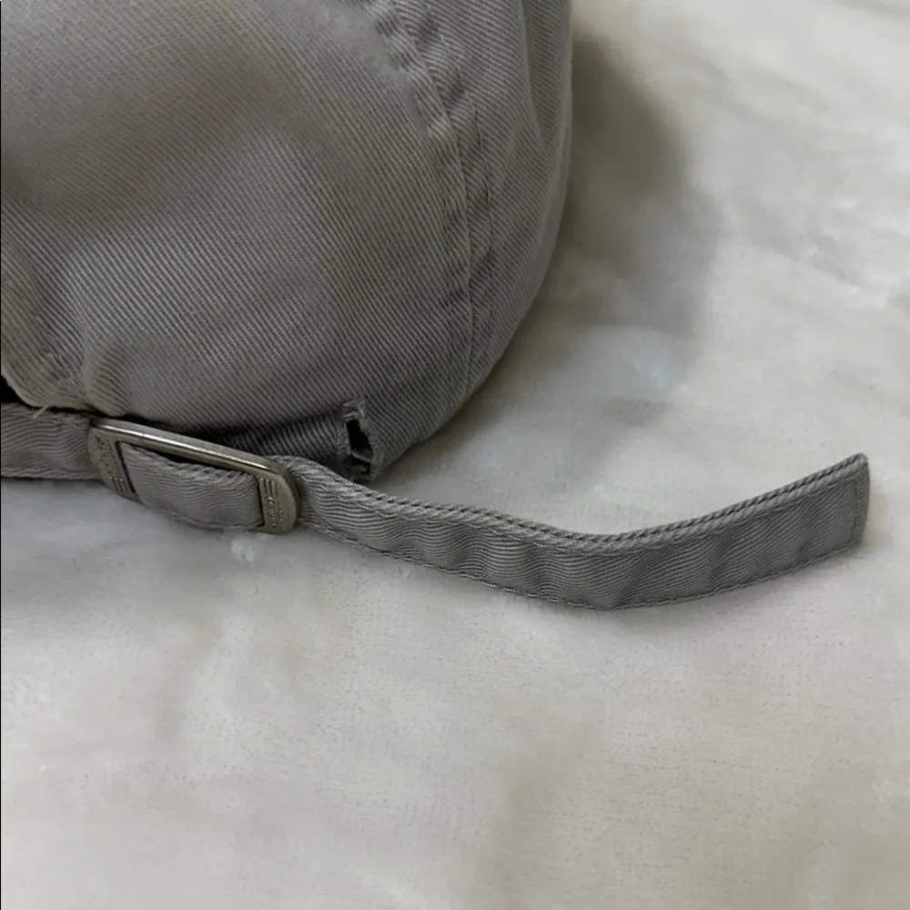 Adidas Gray and Marron  TEXAS A&M hat - Image 6