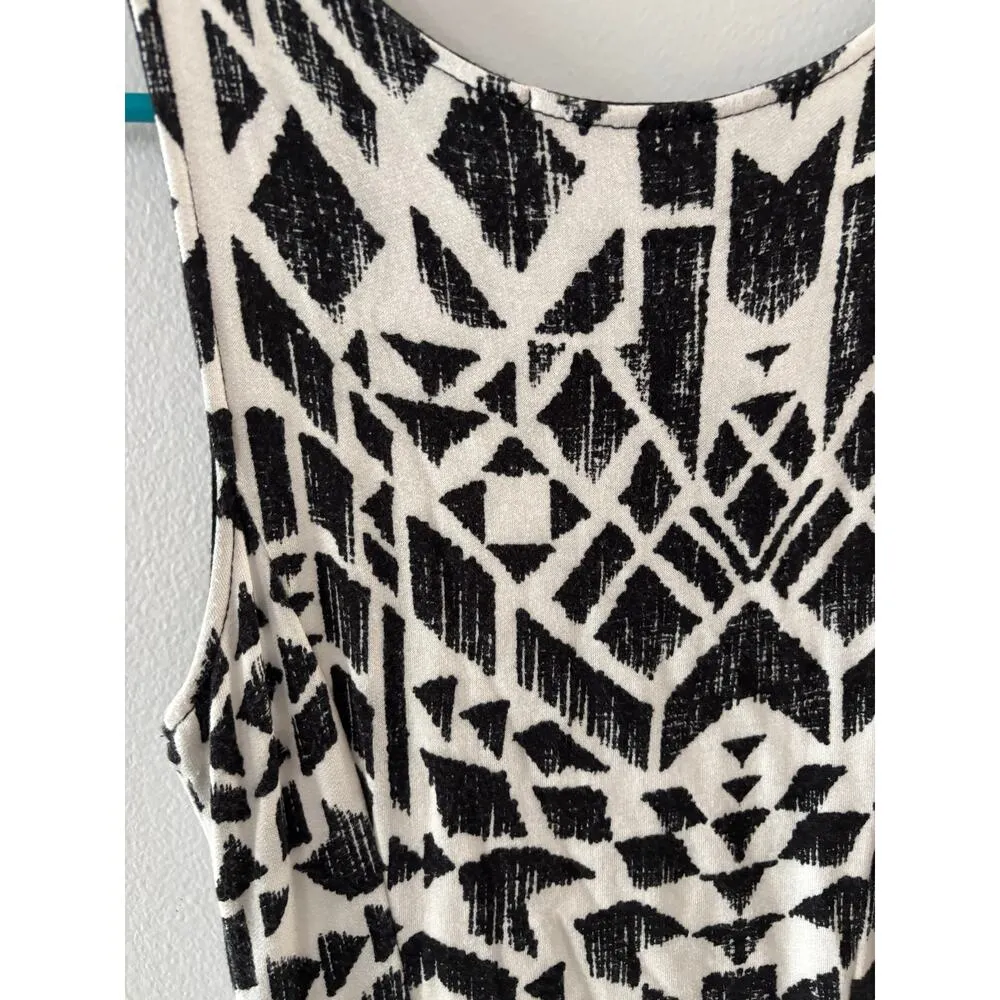 One Clothing Dress Women's Medium Tank Black White Aztec Geometric Flowy Skater - Image 3