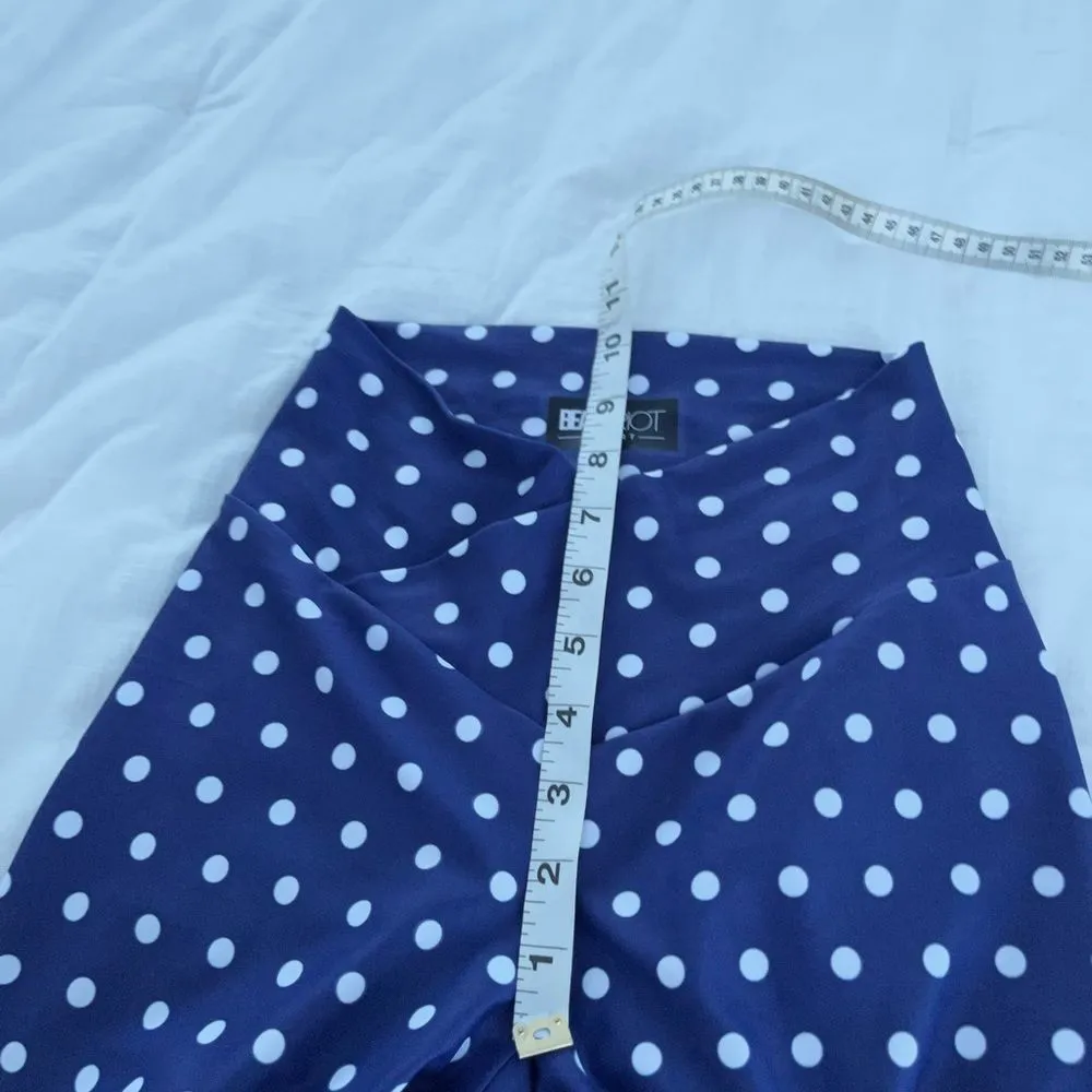 Beach Riot Blue Polka Dot Criss Cross Leggings - Image 5
