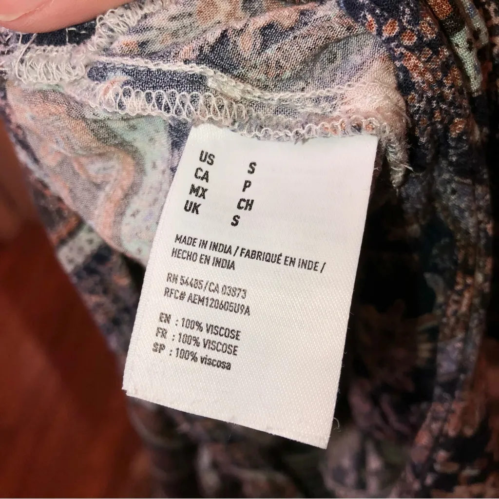 American Eagle Culotte Paisley Pull on Shorts‎ Blue Brown Small - Image 4