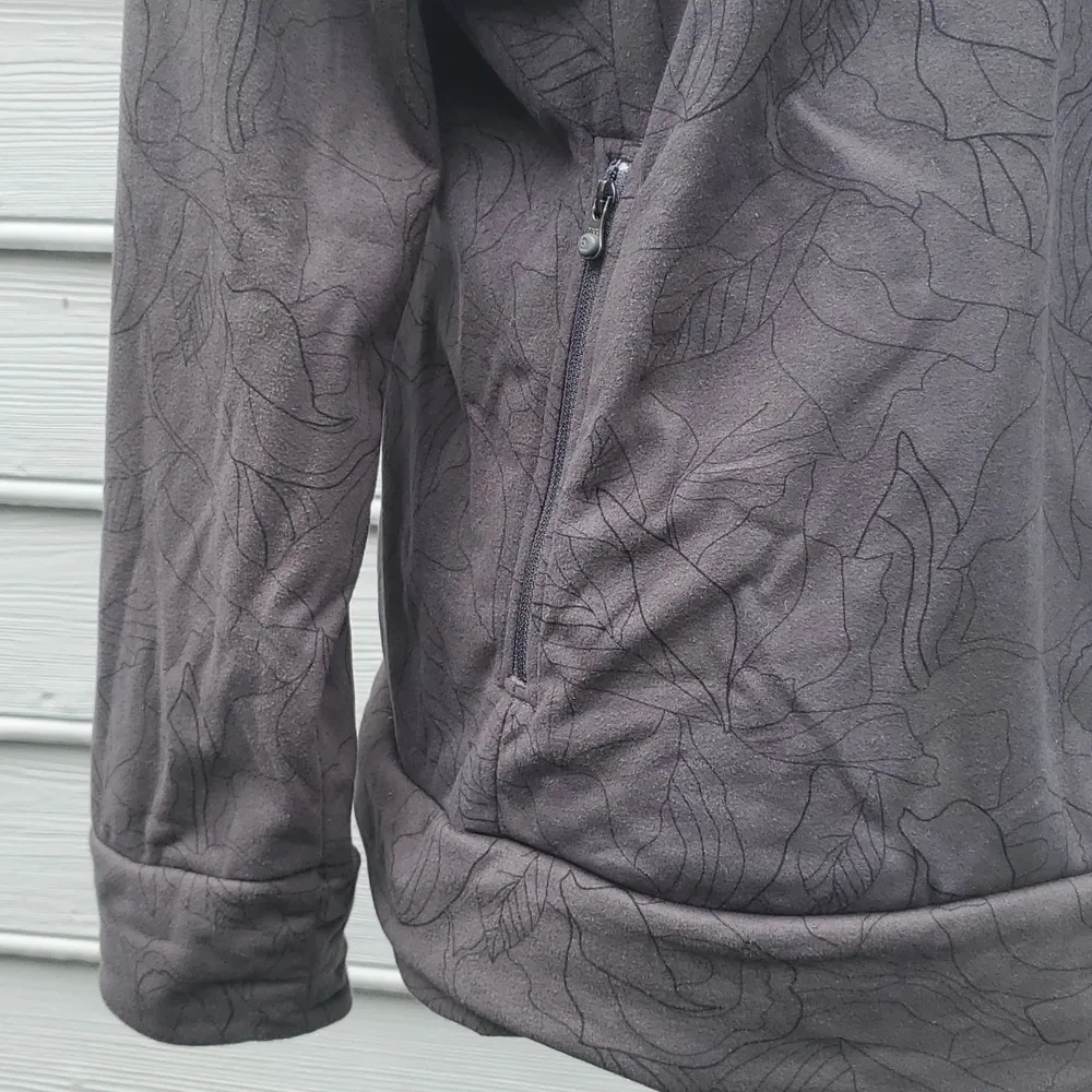 The North Face 1/4 Zip High Collar Pullover - Image 16