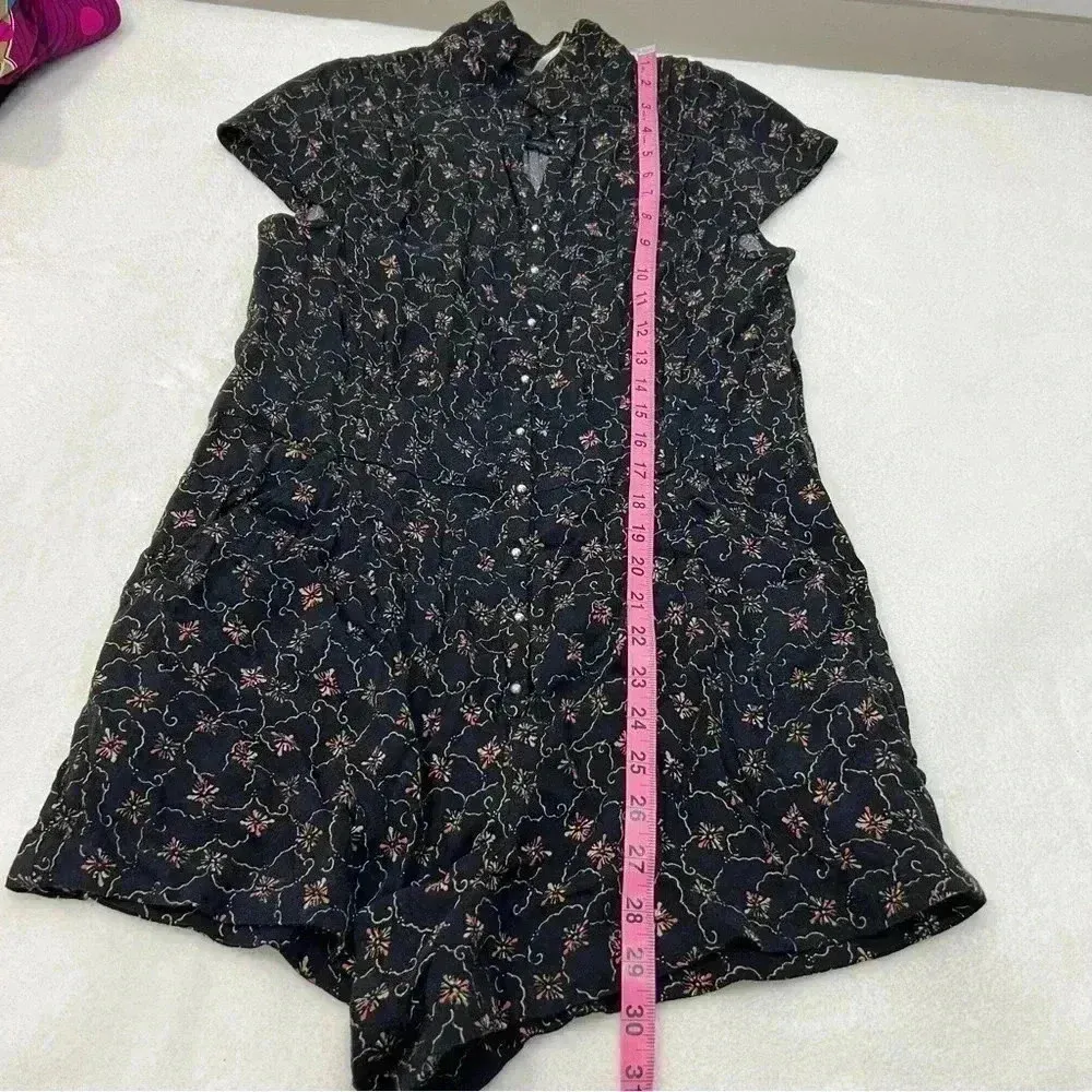 Free People Short sleeve Romper size s - Image 13