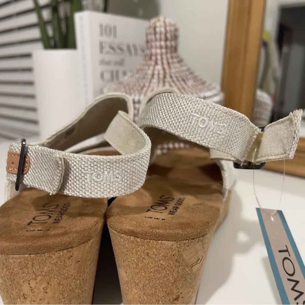 nwt TOMS women’s Claudine cork wedge white sandals heels vacation 9 - Image 5