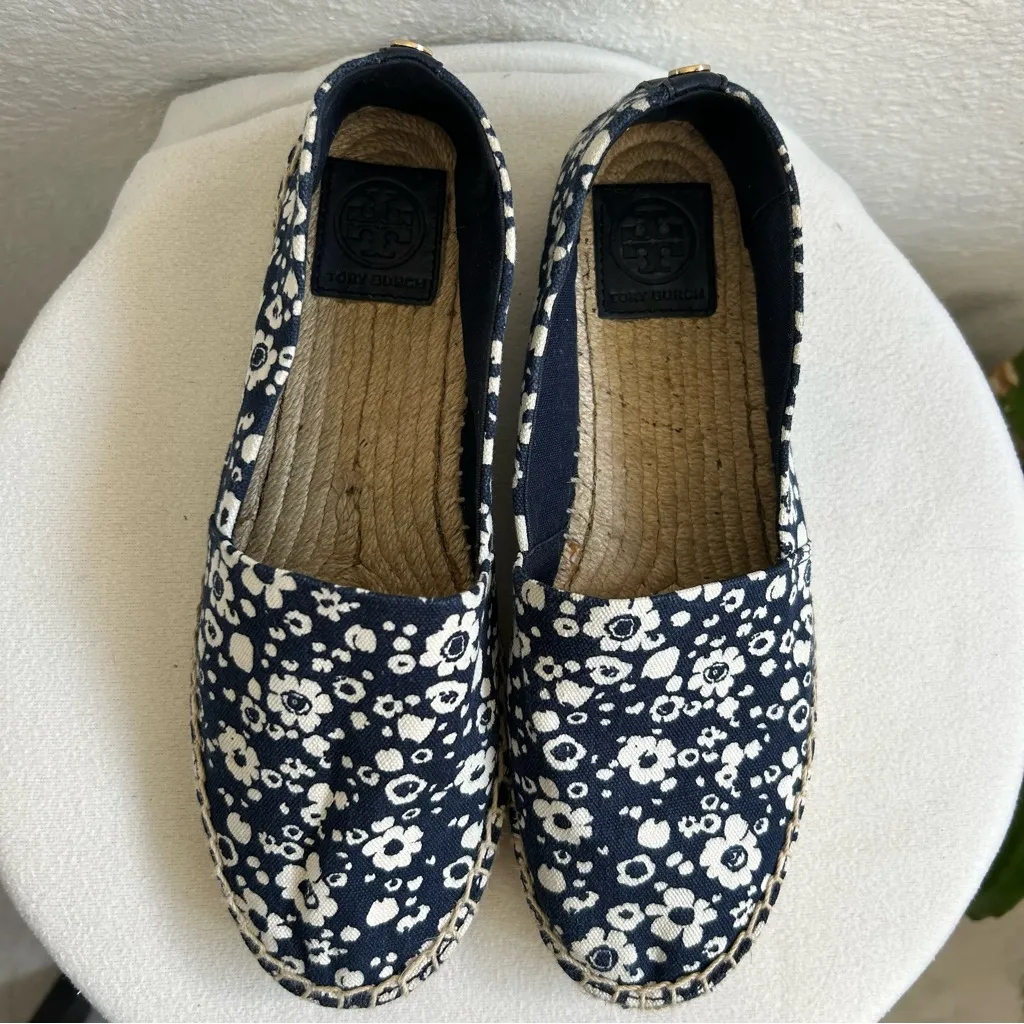Tory Burch Blue and White Floral Espadrilles - Image 2