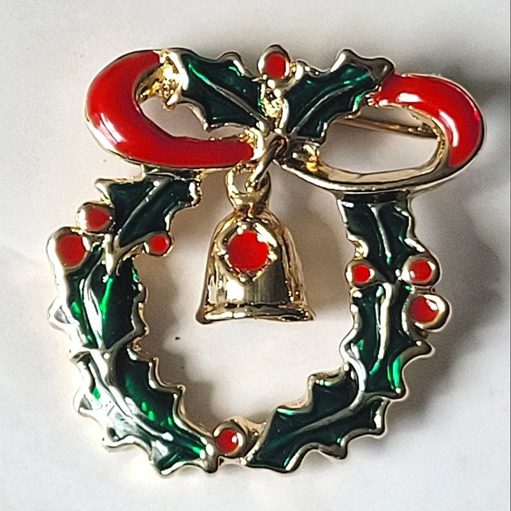 Vintage Christmas Holiday Holly Wreath Jingly Bell Brooch Pin Stocking Stuffers Red - Image 2