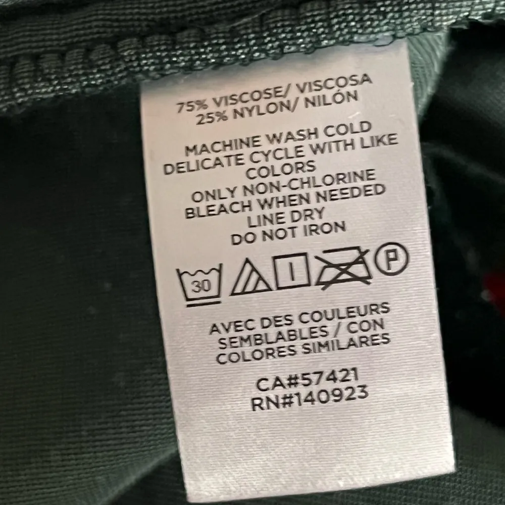 NWT Loft Floral Velvet Shirred Halter Top | Green Floral | XS - Image 8