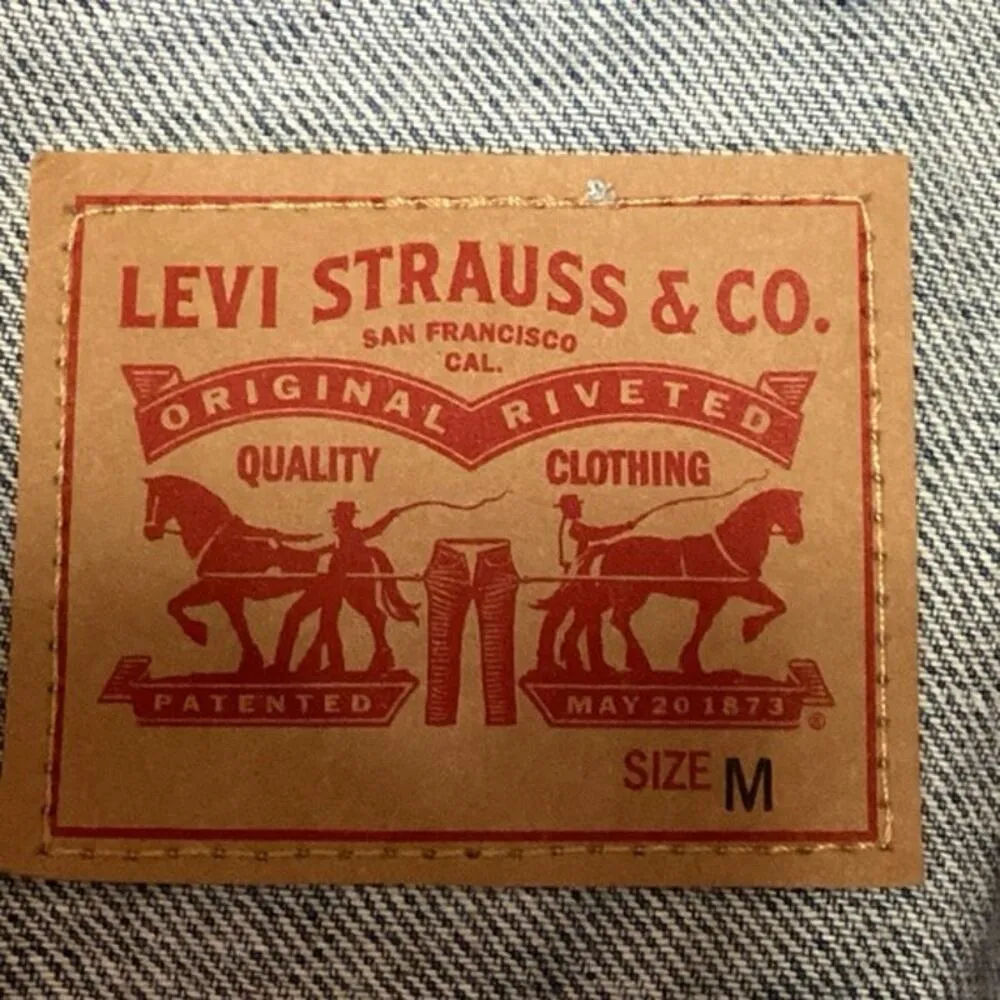 Levi's Blue Denim Button Up Long Sleeve Distressed Pockets Trucker Jean Jacket M - Image 3