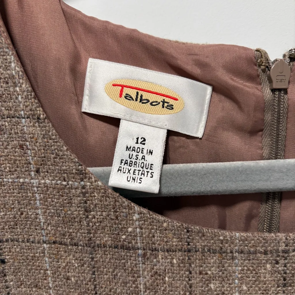 Vintage Talbots size 12 Brown Wool Tweed Plaid Shift Dress Jumper Sheath Tan - Image 4